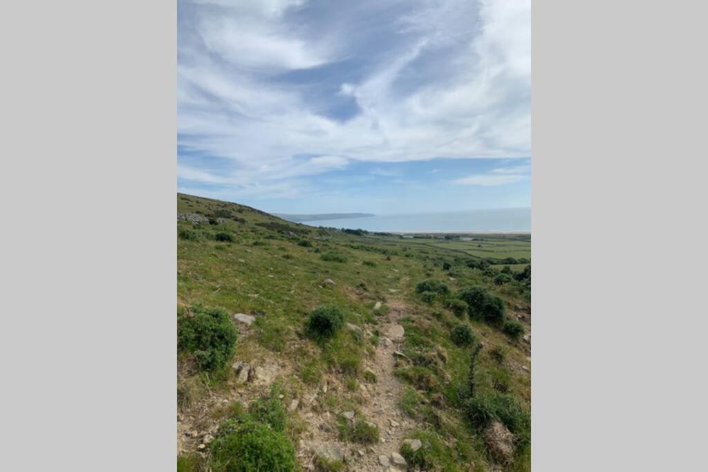 Lle Mary - Beautiful Views, Hot Tub, Secluded, Dog Welcome, Barmouth Llanddwywe Exterior foto