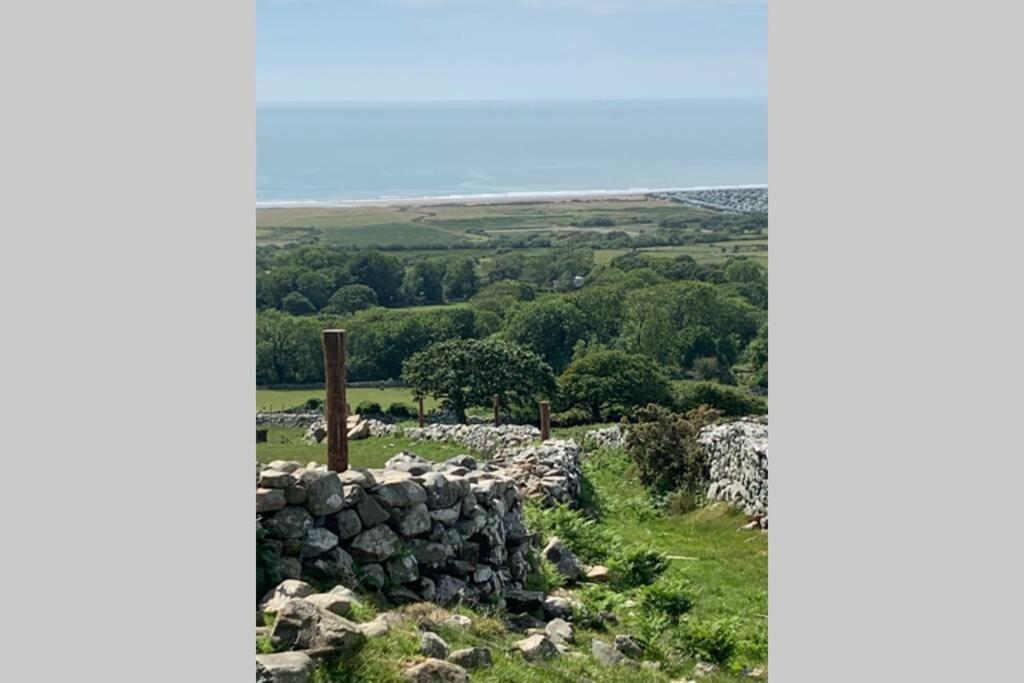 Lle Mary - Beautiful Views, Hot Tub, Secluded, Dog Welcome, Barmouth Llanddwywe Exterior foto